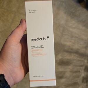 Pink Cica Soothing Toner